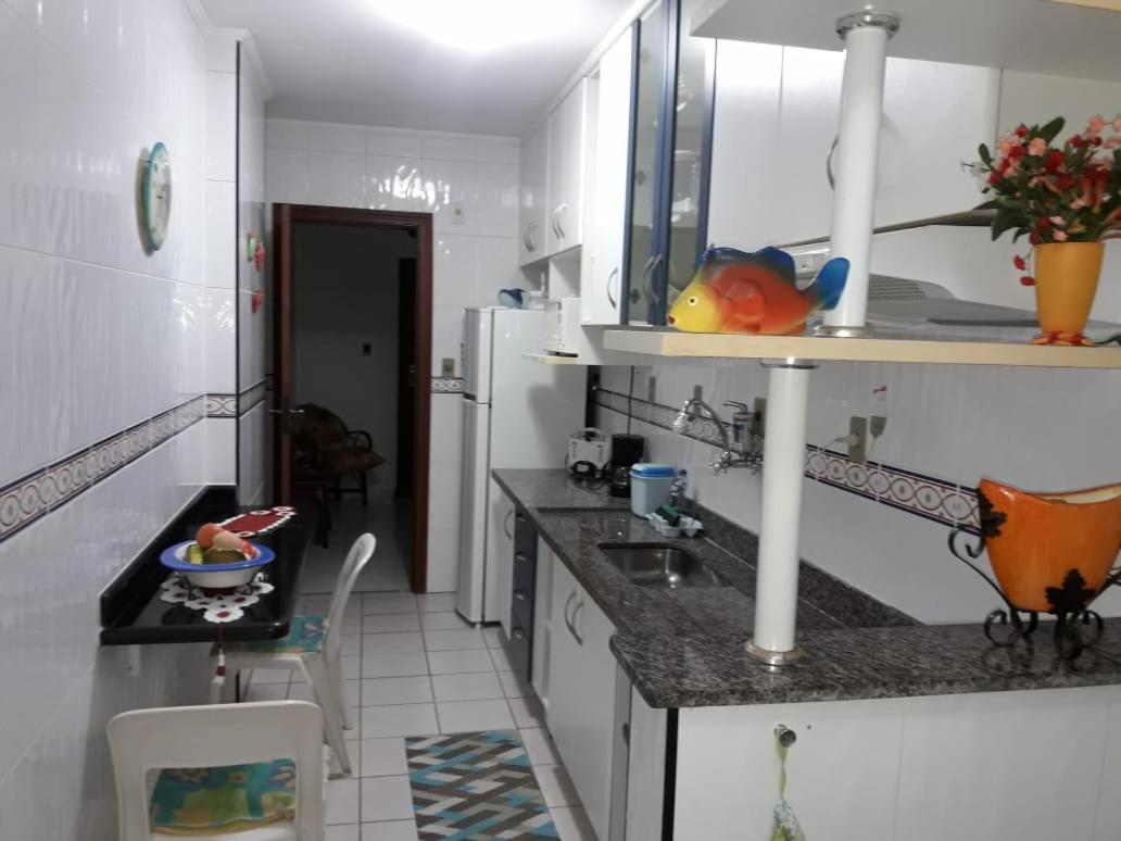 Alto Padrao Com 94 Mtrs - Frente Mar - Sacada Com Vista Mar Apartment Прая Гранде Екстериор снимка